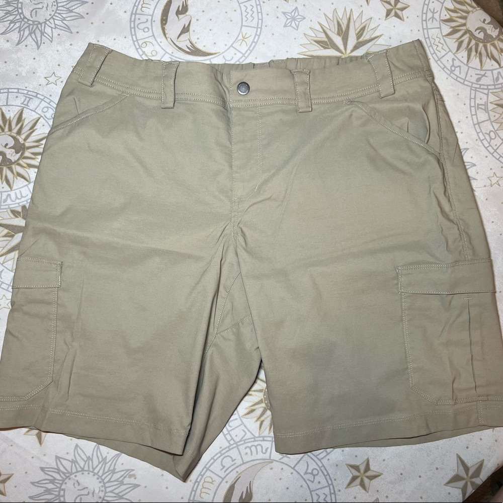 Duluth Trading co Women's Dry on the Fly 10" Shorts